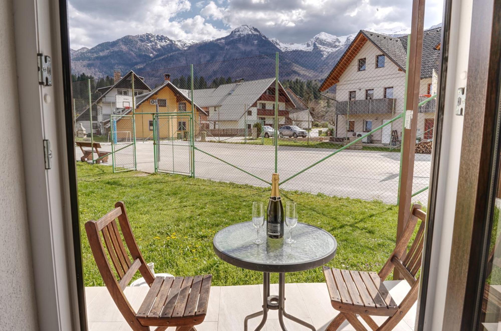 Apartma In Studio Jerca Ob Savi Bohinj Buitenkant foto