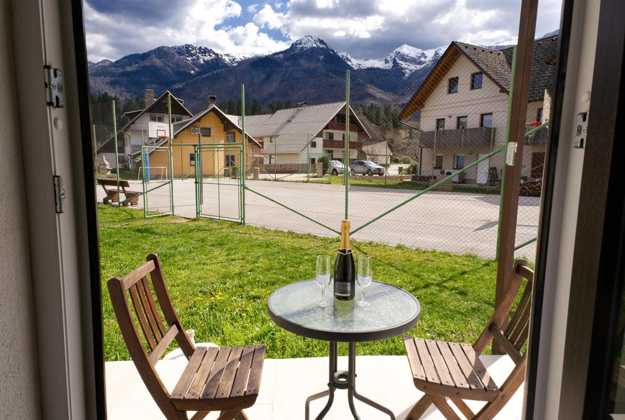 Apartma In Studio Jerca Ob Savi Bohinj Buitenkant foto